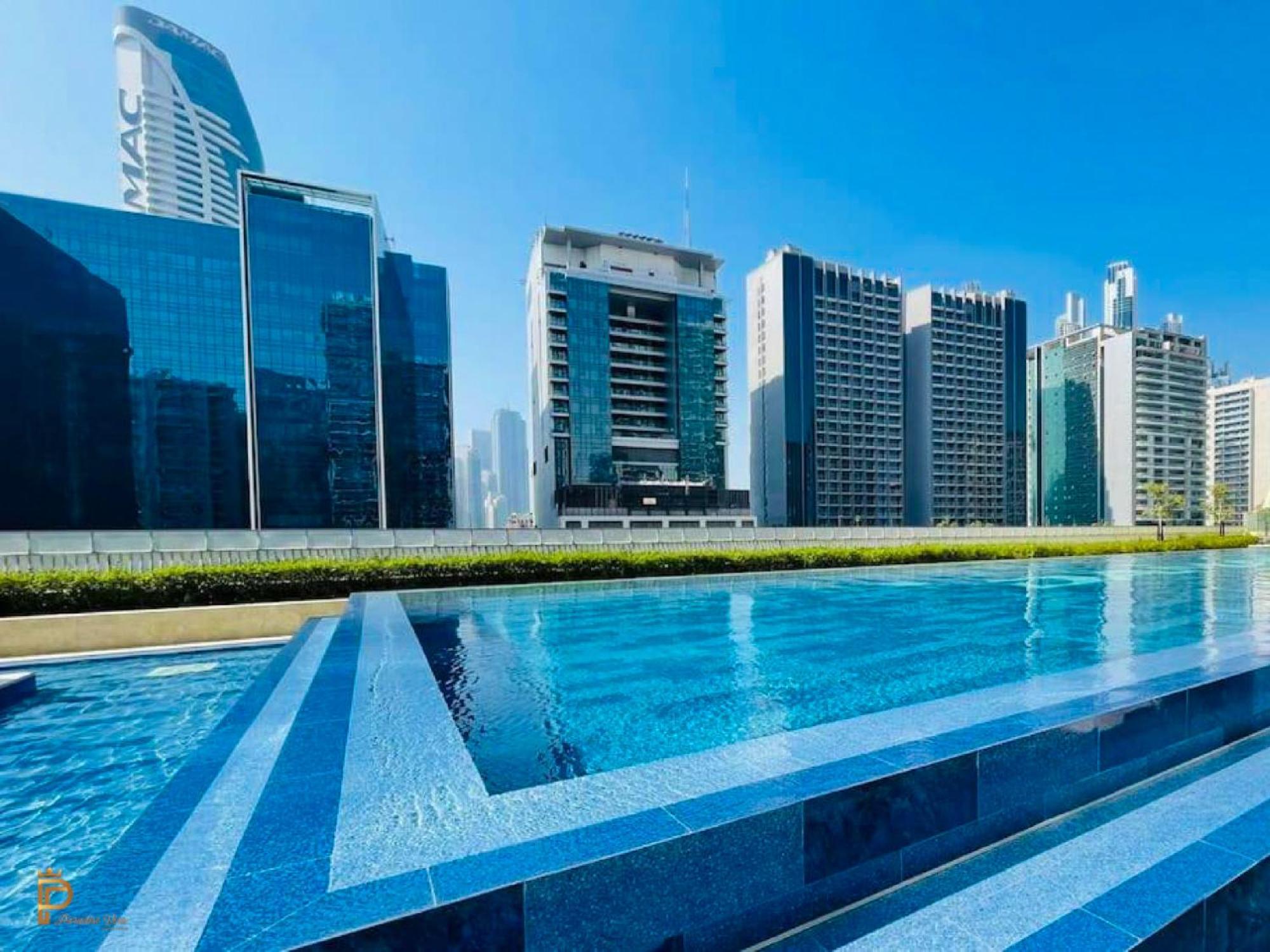 Business Bay Vera Residences, Paradise View Apartment Dubai