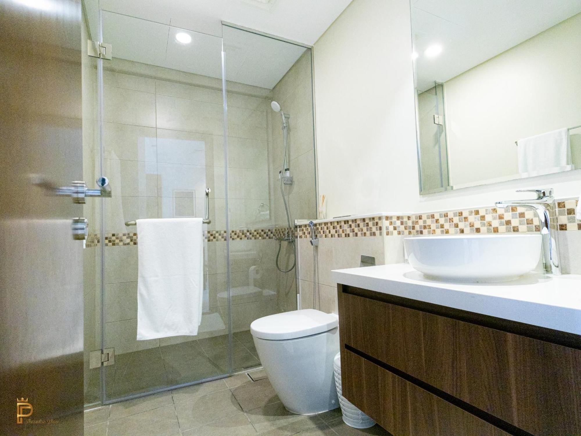 Business Bay Vera Residences, Paradise View Apartment