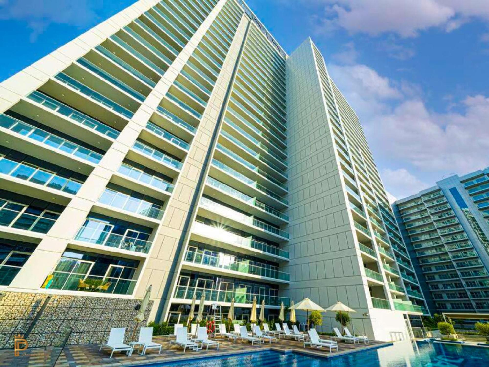 Business Bay Vera Residences, Paradise View Apartment *